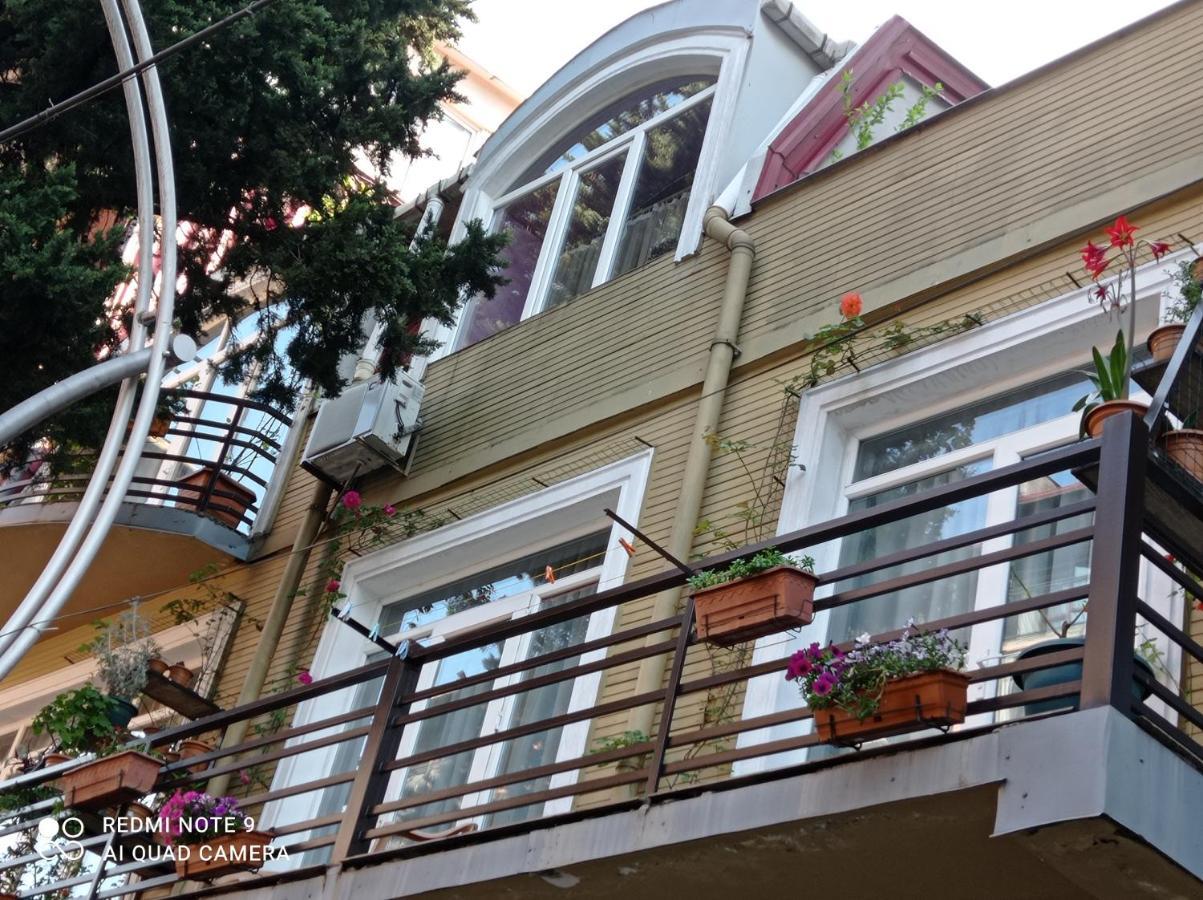 Guesthouse Melikishvili 57 Batumi Esterno foto