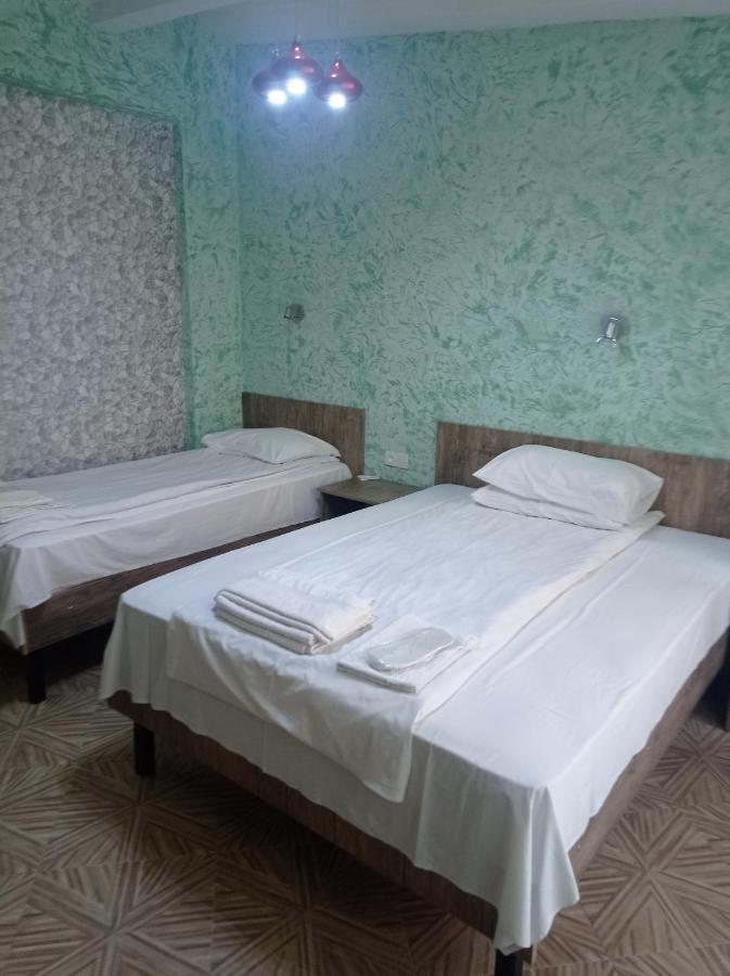 Guesthouse Melikishvili 57 Batumi Esterno foto