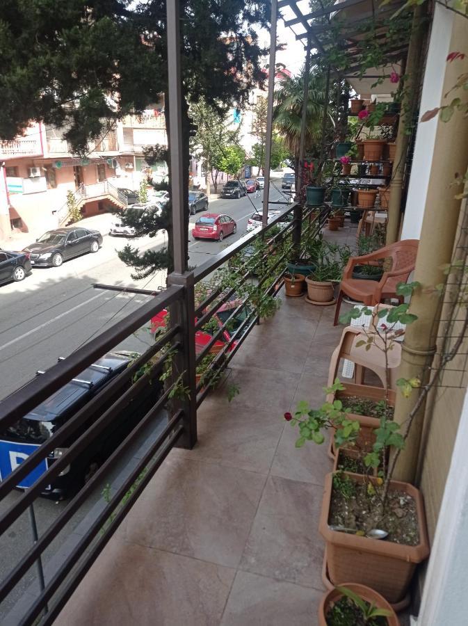 Guesthouse Melikishvili 57 Batumi Esterno foto