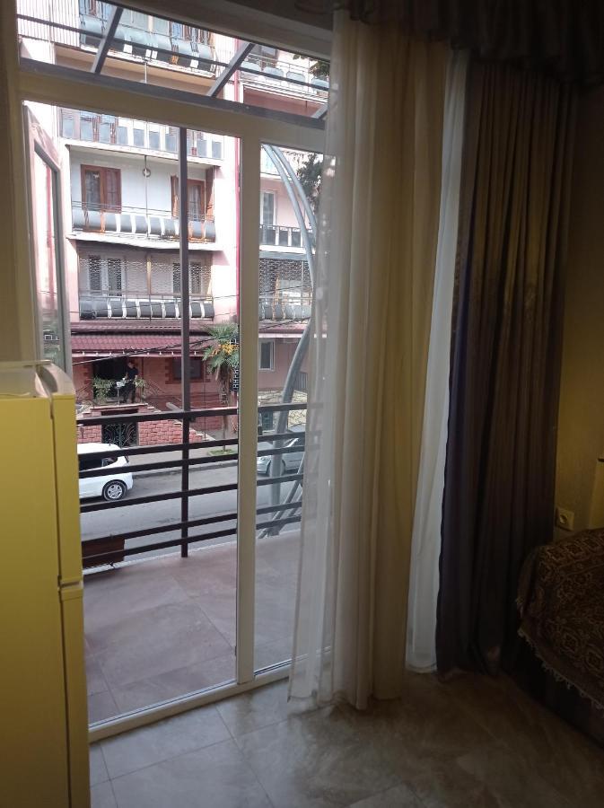 Guesthouse Melikishvili 57 Batumi Esterno foto