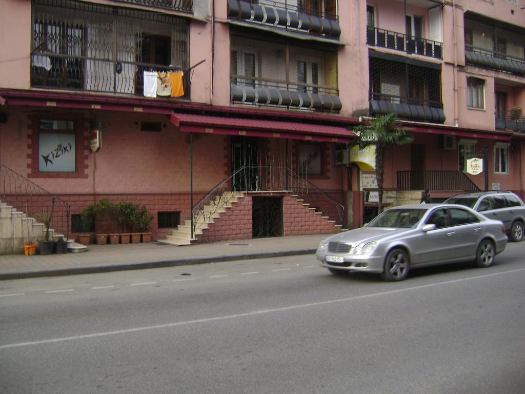 Guesthouse Melikishvili 57 Batumi Esterno foto